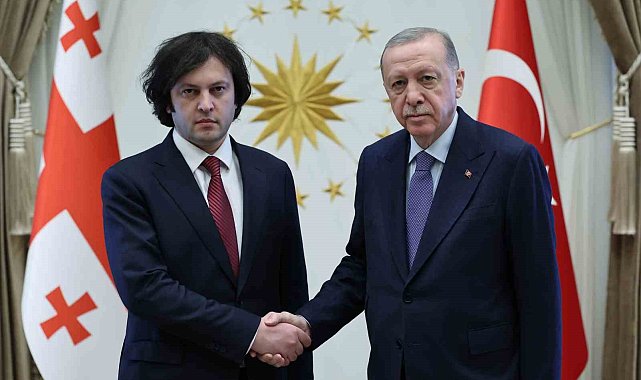 Gürcistan Başbakanı Kobakhidze'den Cumhurbaşkanı Erdoğan'a: "Hepimize örnek olan gerçek bir lider"