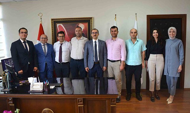 Hakim ve savcı adaylarına "İş Hayatında İletişim ve Diksiyon" ile "Etkili ve Hızlı Okuma" kursu