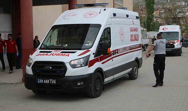 Hakkari'de belirsiz cismin patlaması sonucu bir kişi yaralandı