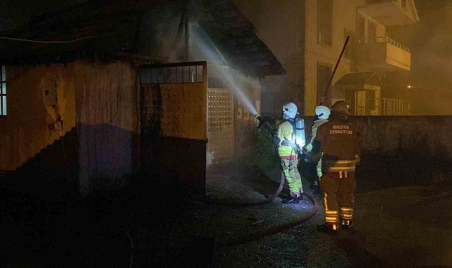 Halı yıkama dükkanında yangın