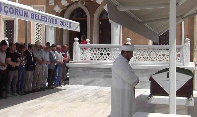 Hastane morgunda cesetler karıştı