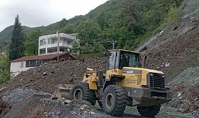 Hatay'da kuvvetli yağış sonrası heyelan meydana geldi