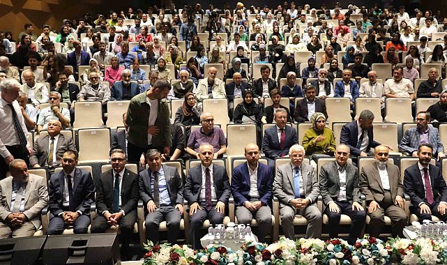 Hattat Hüseyin Kutlu: "İstanbul Mushafı'nı 40 yıl gönlümde demledim"