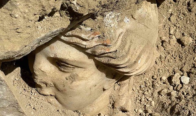 Hygieia'nın başı 2 bin 100 yıl sonra güneşi gördü