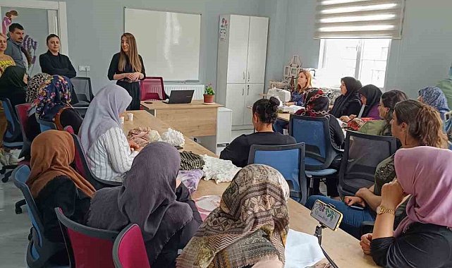 Iğdır'da Sağlıklı Yaşam" ve "Aile İçi İletişim" konulu sunum