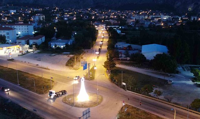 İnönü ay yıldızla süslendi