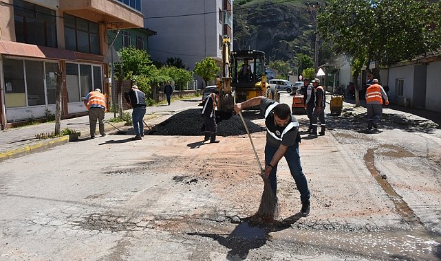 İnönü Belediyesi asfaltlarda yama çalışması başlattı
