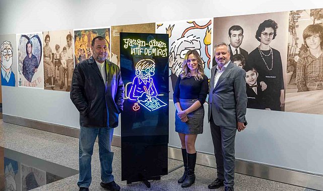 İş Sanat'ın yeni sergisi "Yazan-Çizen Latif Demirci" sanatseverleri ağırlıyor