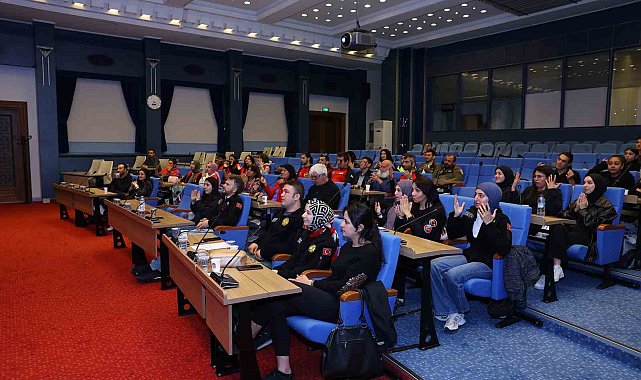 İşaret diliyle 'afeti' öğrendiler