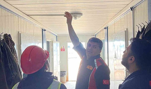 İşçilerin kaldığı alanlarda yangına karşı önlemler incelendi