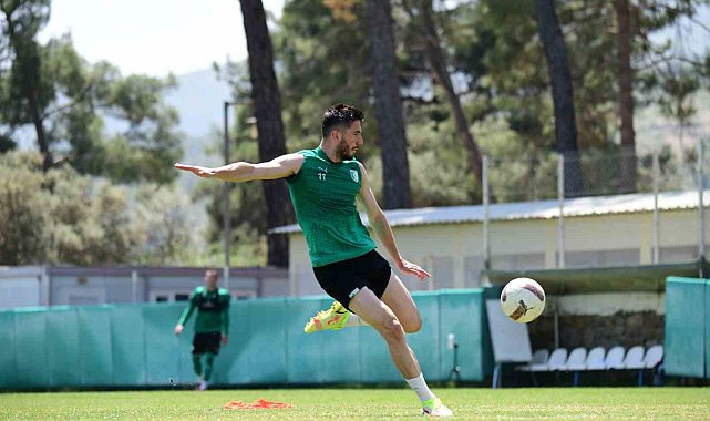 İsmet Taşdemir: "Şu anda play-off garanti gibi gözüküyor ama değil"