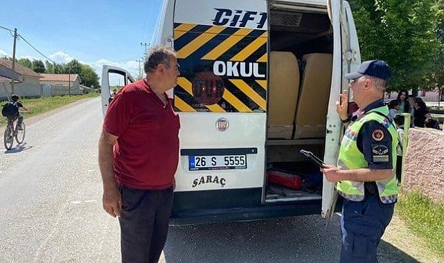 Jandarma 51 okul servisini kontrol etti