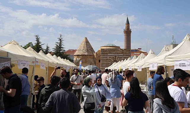 Jandarma Genel Komutanlığı'nın zırhlı araçları ilgi odağı oldu