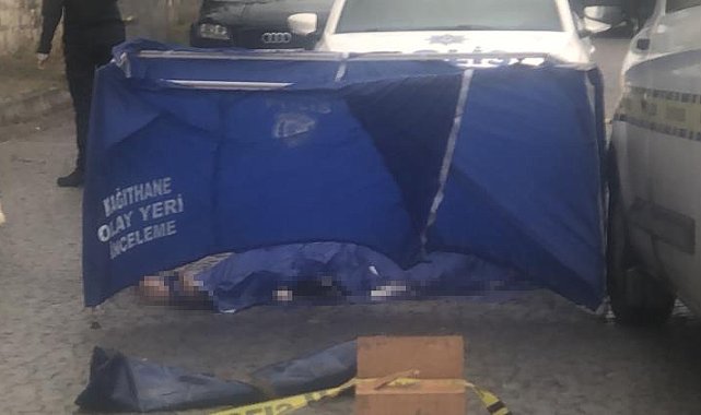 Kağıthane'de bir kişi araç içinde kafasından silahla vurulmuş halde bulundu