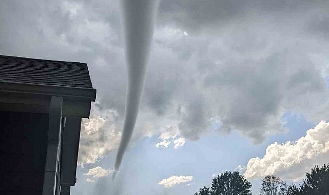 Kansas'ta hortum felaketi: 1 ölü