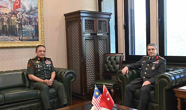Kara Kuvvetleri Komutanı Orgeneral Bayraktaroğlu, Malezyalı mevkidaşını ağırladı