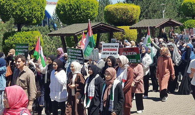 Karabük'te öğrenciler Filistin için yürüdü