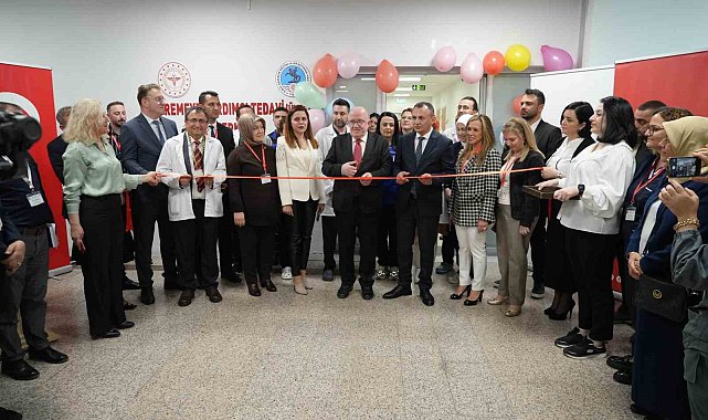 Karadeniz'deki en büyük Üremeye Yardımcı Tedavi Merkezi Samsun'da hizmete girdi