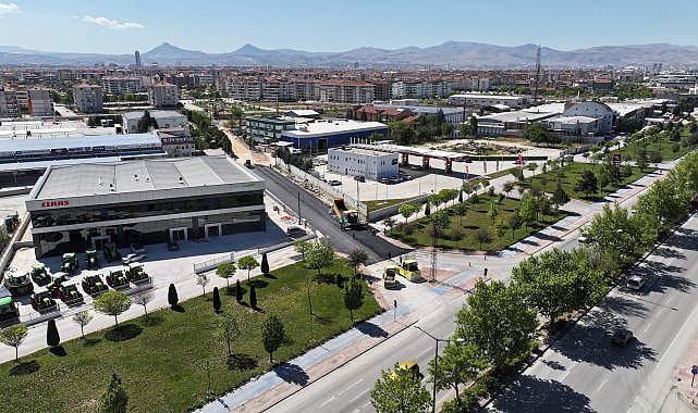 Karatay'da altyapı ve asfalt çalışmaları aralıksız sürüyor
