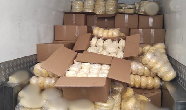 Kars'ta pazara arzı olmayan yağ ve peynir ele geçirildi