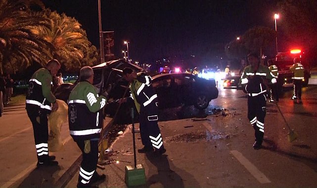 Kartal'da aşırı hız yapan sürücü park halindeki araçlara çarptı: 1 yaralı