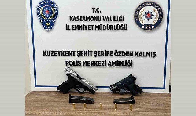Kastamonu'da 2 adet ruhsatsız tabanca ele geçirildi.