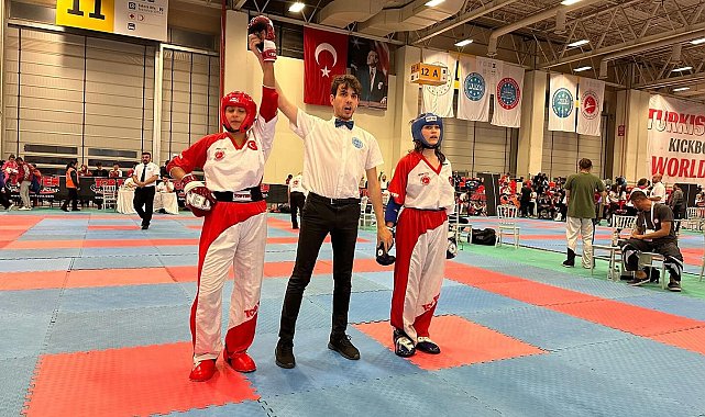 Kayserili okçular İzmir'de madalyaları topladı