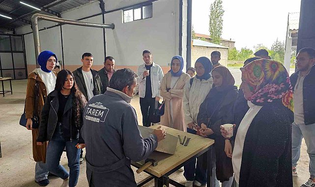 KAYÜ öğrencileri TAREM'de pratik yapıyor