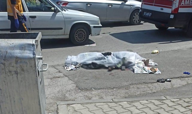 Kaza yapan motokurye hayatını kaybetti