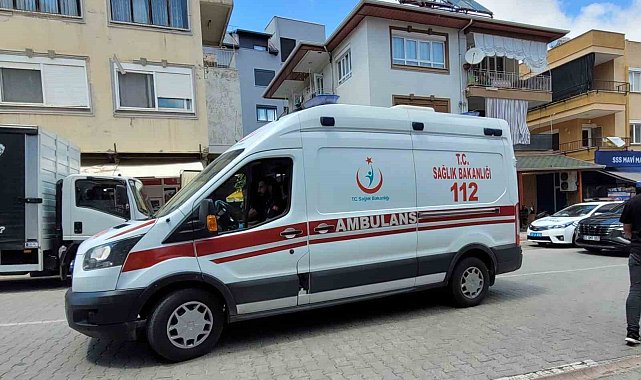 Kaza yapan motosiklet sürücüsü hastanelik oldu