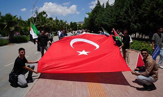 Kilis'te öğrenciler ve akademisyenler Filistin'e destek için yürüdü