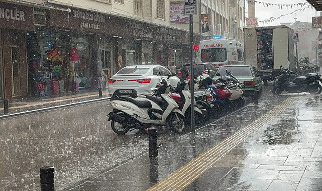 Kilis'te sağanak yağış etkili oldu