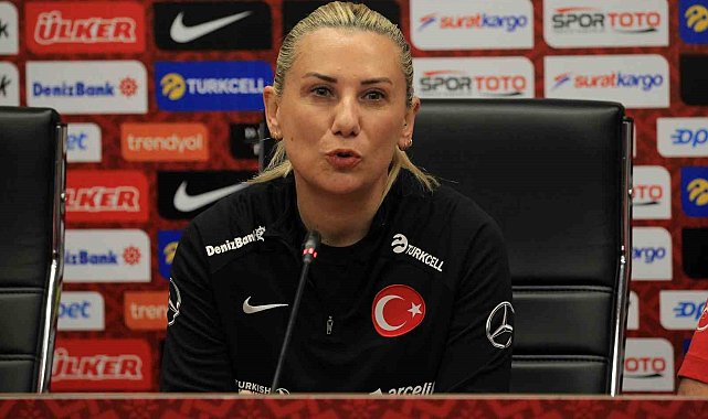 Kıragası: "Erzincan halkıyla bütünleşip Azerbaycan maçını kazanacağız"