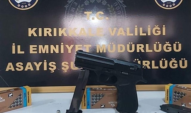 Kırıkkale polisinden sosyal medyada silahla paylaşım yapan şahıslara adli işlem