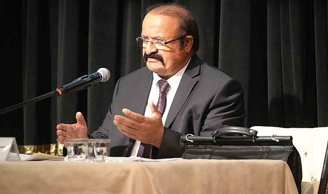 Kırıkkale'de "Manas Destanı ve Türk Tarihi" konferansı düzenlendi