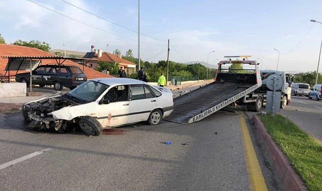 Kırşehir'de otomobil istinat duvarına çarptı: 1 ölü