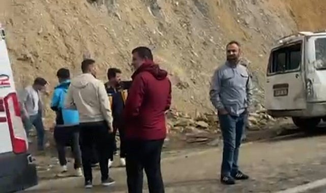 Kontrolden çıkan minibüs takla attı: 6 yaralı