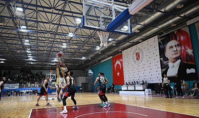 Konya Büyükşehir Belediyespor, Türkiye Basketbol Ligi'ne yükseldi