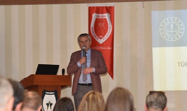 Konya genelinde Türkiye Yüzyılı Maarif Modeli bilgilendirme toplantısı yapıldı