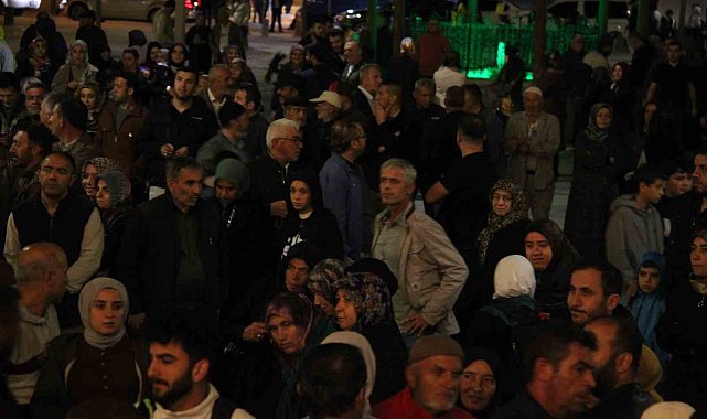 Konya'dan ilk hac kafilesi dualarla uğurlandı