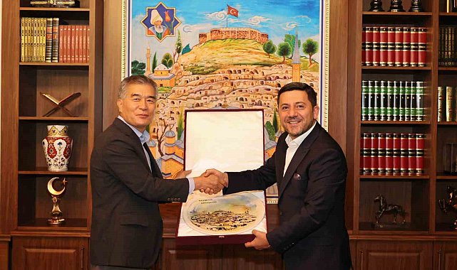 Koreli heyet Nevşehir Belediyesi'ni ziyaret etti