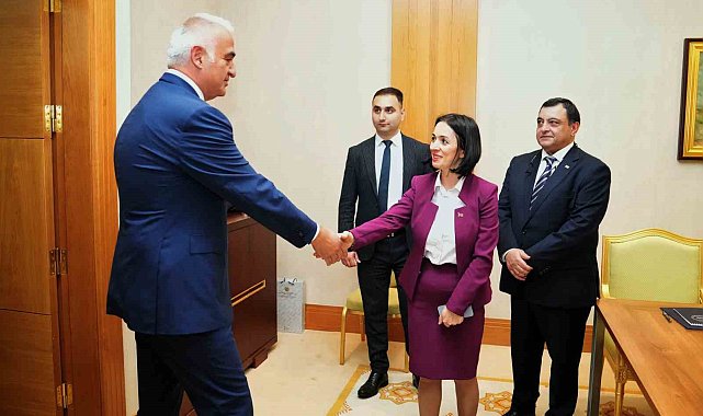 Kültür ve Turizm Bakanı Ersoy, Ermeni Bakan Andreasyan ile görüştü