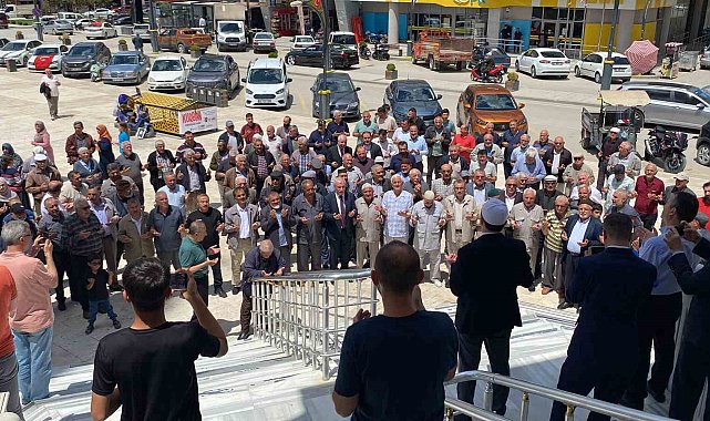 Kulu'da hacı adayları dualarla uğurlandı