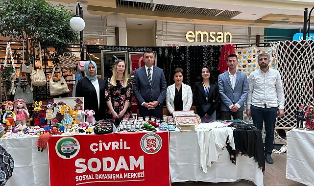 Kursiyerlerin el emeği eserleri görücüye çıktı