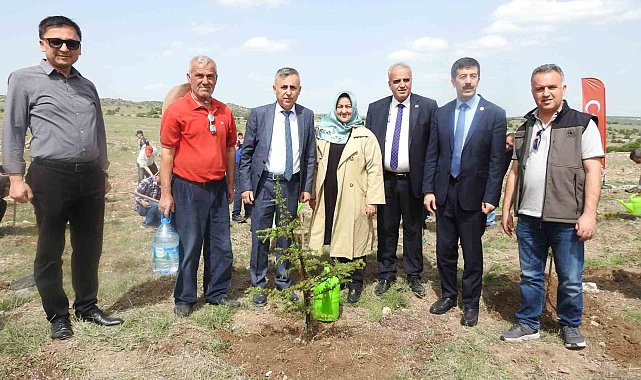 Kütahya'da Aile Haftasında Aile Ormanı tesis edildi