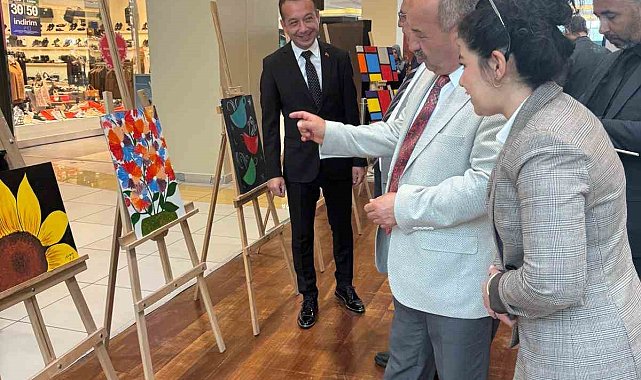 Kütahya'nın "Özel çocukları"ndan sergi