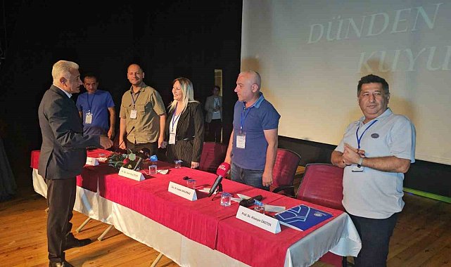 Kuyucak'ın dünü ve bugünü panelde anlatıldı