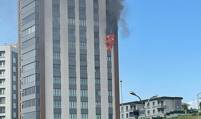Lüks sitede çıkan yangın korku ve paniğe yol açtı