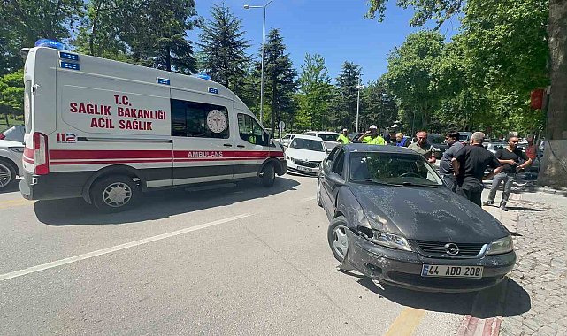 Malatya'da trafik kazası: 2 yaralı