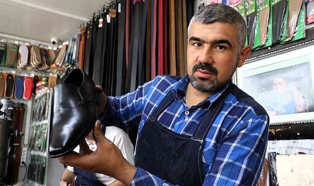 Malatyalı 'ayakkabı profesörü'nden, Cumhurbaşkanı Erdoğan'a özel ayakkabı